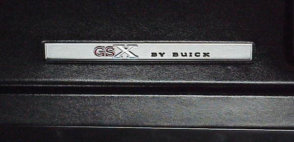 GRexDashEmb.jpg (40030 bytes)